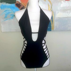 LadyLux Swimsuit Great Deal‼️‼️‼️